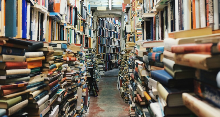 30 Things Only True Book Nerds Will Understand (are you one of us?)