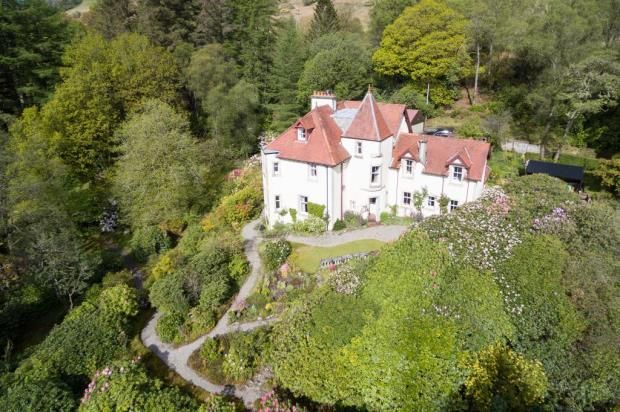 Mary Stewart's home - a fairytale-esque castle